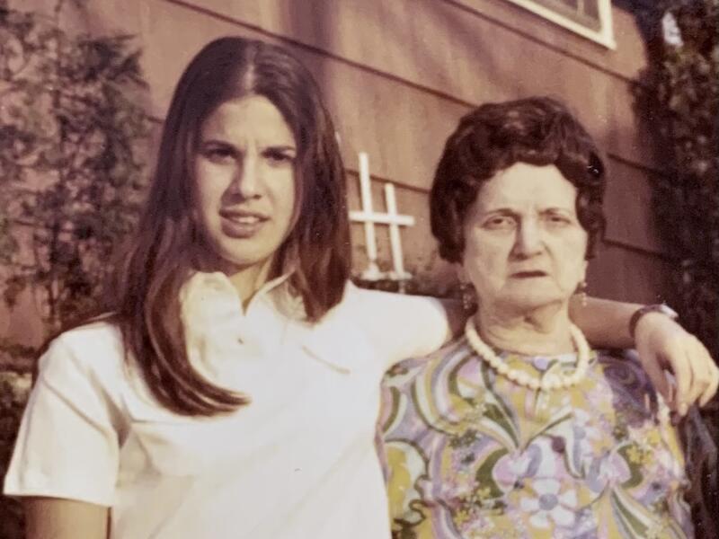 Leora Krygier and her grandmother Rachel Halperin, 1970