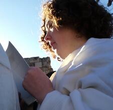 Lisa Feld at the Kotel