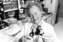 Gertrude Elion, circa 1988