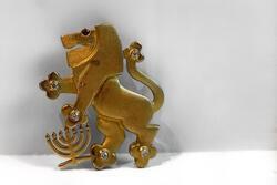 Dodie Altman-Sagan's Bubbe's Lion of Judah Pin