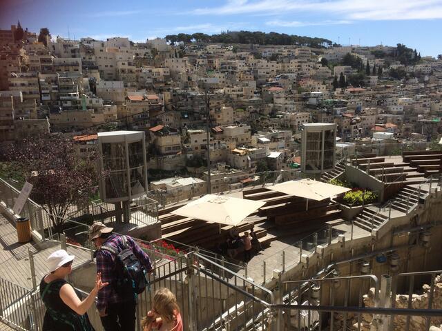 Elana Moscovitch and family in Jerusalem