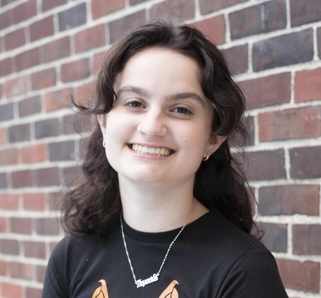 2021-2022 Rising Voices Fellow Lilly Rochlin