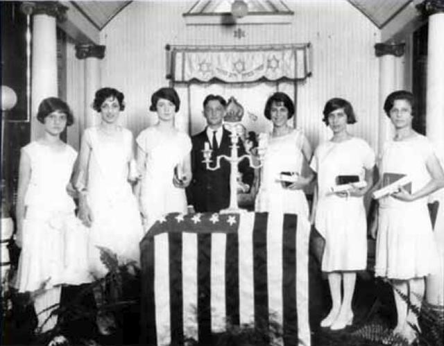 Beth Israel's Confirmation Class, 1926