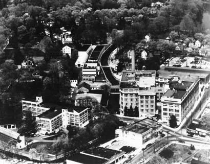 Burroughs Wellcome laboratory, circa 1950