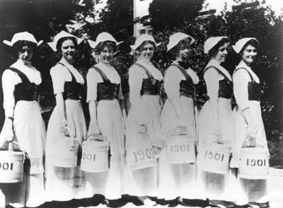 Gertrude Weil and Smith College Graduates circa 1916