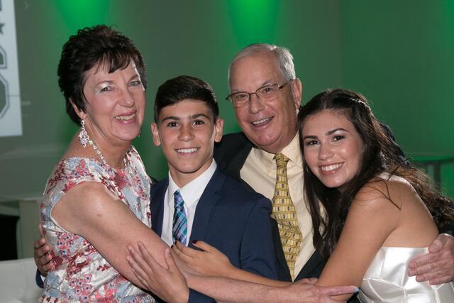 Rachel Harris with Grandparents and Brother